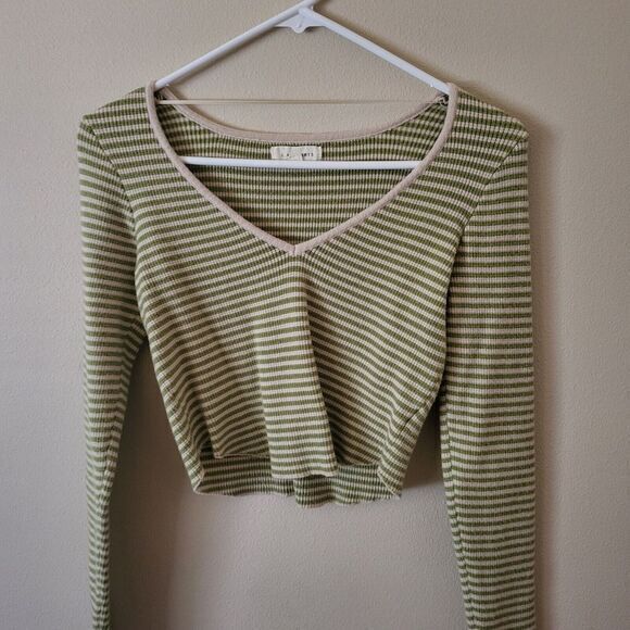 Pacsun LA Hearts Women's Long Sleeve Green/White‎ Cropped Top Small/Medium -H024 - Picture 14 of 15